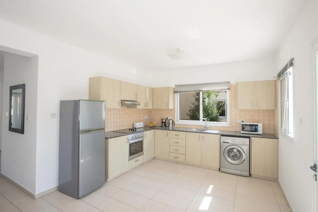 Hara Nissi Villas Ayia Napa 0*,