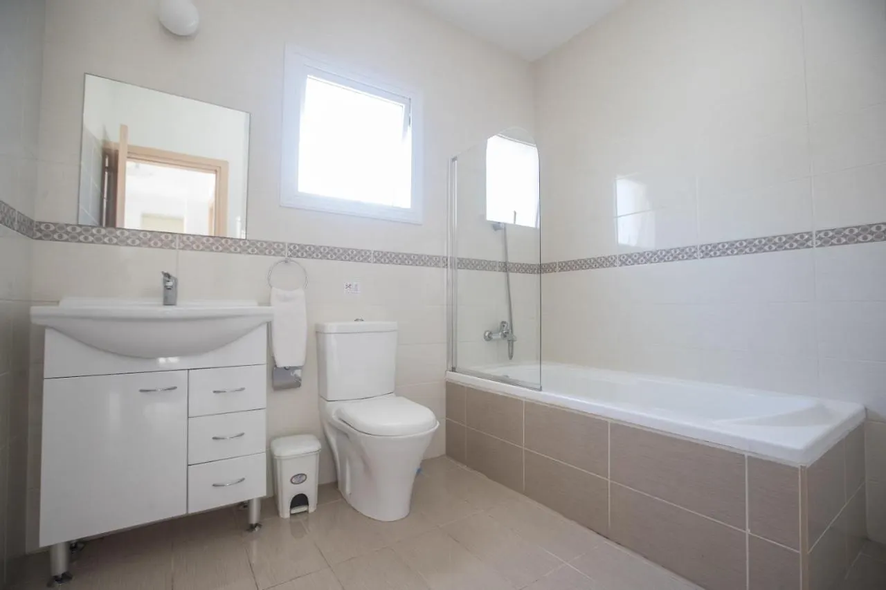 Hara Nissi Villas Ayia Napa