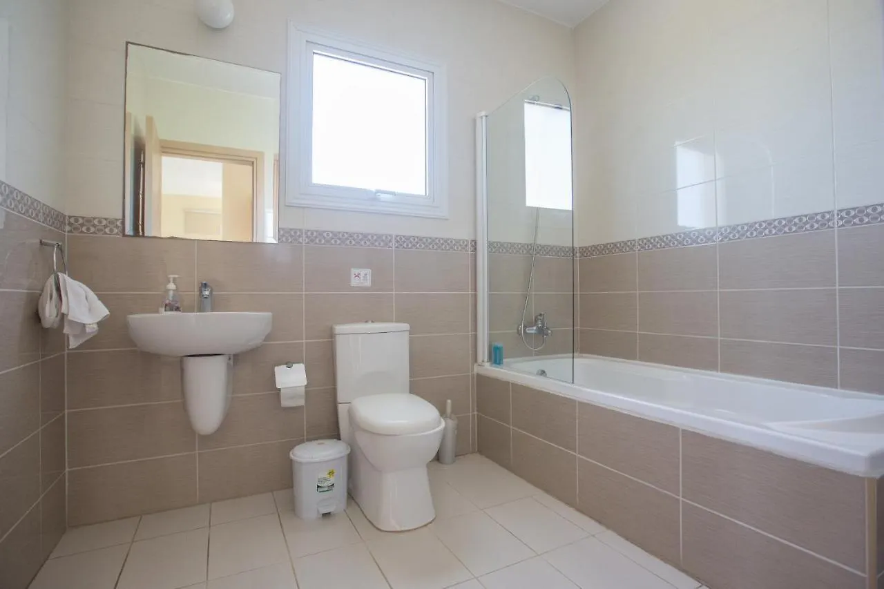 Hara Nissi Villas Ayia Napa