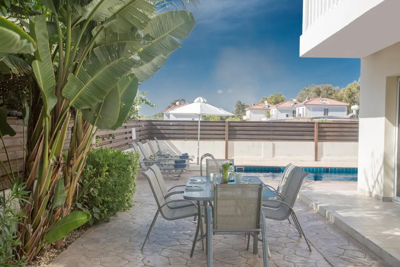 Hara Nissi Villas Ayia Napa